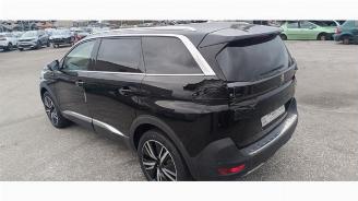 Peugeot 5008  picture 3