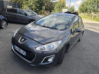 Schadeauto Peugeot 308  2013/1