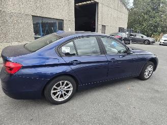 Voiture accidenté BMW 3-serie  2018/5