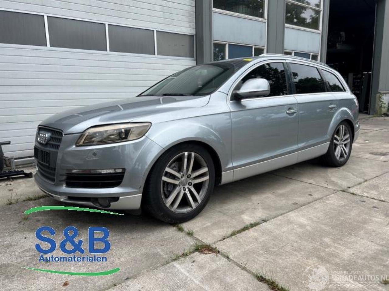 Audi Q7 Q7 (4LB), SUV, 2005 / 2015 3.0 TDI V6 24V