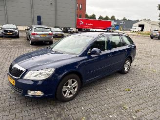Coche accidentado Skoda Octavia 1.6 TDI Greenline Combi/o 4Dr Diesel 1.598cc 77kW (105pk) FWD 2012/5