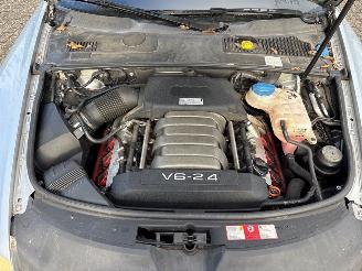 Audi A6 2.4 V6 24V Sedan 4Dr Benzine 2.393cc 130kW (177pk) FWD 2004-05/2008-10 (4F2) BDW picture 10