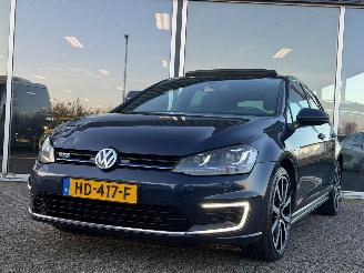 skadebil auto Volkswagen Golf 1.4 TSI GTE PANO 2015/10