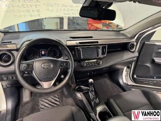 Toyota Rav-4  picture 17