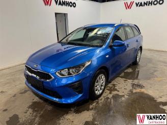Schadeauto Kia Ceed  2019/5