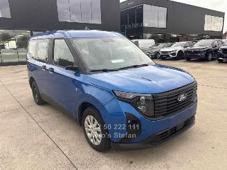 Ford Tourneo TREND picture 1