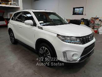 damaged passenger cars Suzuki Vitara  2024/1