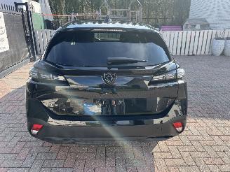 uszkodzony samochody osobowe Peugeot 308 1,2 BENZINE AUTOMATIC 2024/7