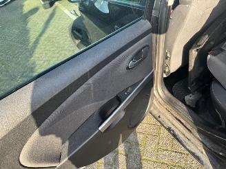 Seat Leon 1.6 TDI Ecomotive Businessline COPA picture 11