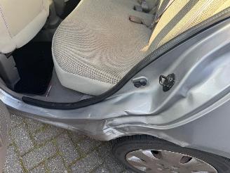 Nissan Micra 1.2 e-Vision Airco picture 9