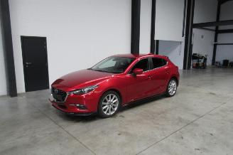 krockskadad bil auto Mazda 3 SEDAN 2018/4