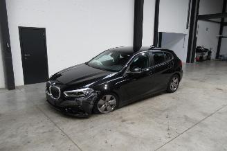 škoda osobní automobily BMW 1-serie SEDAN 2021/8