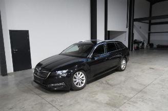 Uttjänta bilar auto Skoda Superb STYLE 2019/10