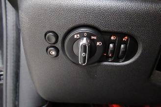 Mini Cooper SEDAN picture 24