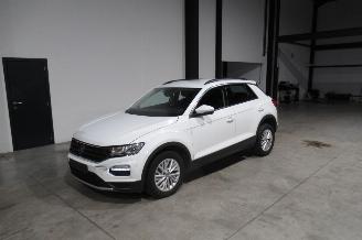 Schadeauto Volkswagen T-Roc STYLE 2018/5