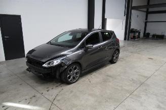 Schadeauto Ford Fiesta ST-LINE 2018/12