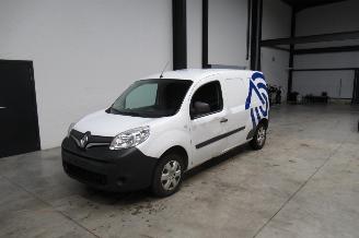 krockskadad bil bedrijf Renault Kangoo CAMIONETTE 2021/10