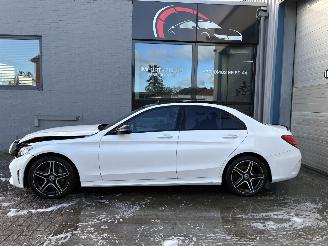 Schadeauto Mercedes C/CE MERCEDES C200d AMG 2022 2022/2