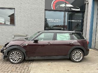 Voiture accidenté Mini Clubman Mini Clubman Cooper D 2.0d automaat 2016 2016/3