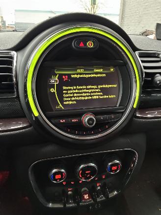 Mini Clubman Mini Clubman Cooper D 2.0d automaat 2016 picture 24
