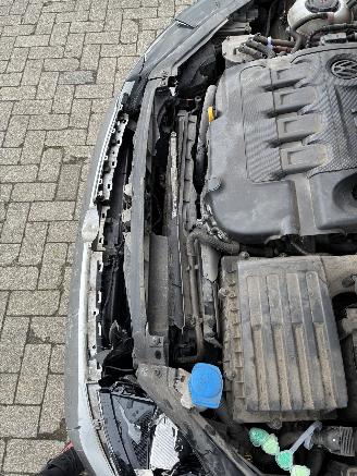 Volkswagen Golf VW GOLF 7 1.6TDI DSG 2020 picture 13