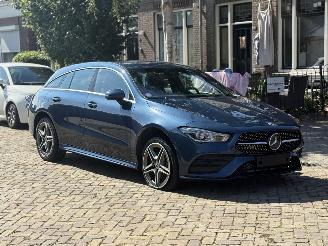 krockskadad bil auto Mercedes Cla-klasse 250e AMG 2022/1