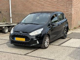 Voiture accidenté Ford B-Max 1.0 EcoBoost Titanium 2017/1