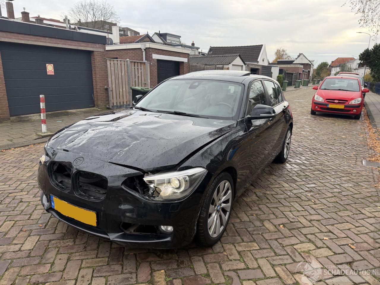 BMW 1-serie 118d DAK AUTOMAAT