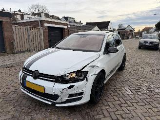 škoda osobní automobily Volkswagen Golf 1.4 TSI DSG AUTOMAAT 2014/1