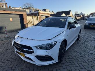 Coche accidentado Mercedes Cla-klasse 250e  AMG PANO AUTOMAAT SFEER 2020/1