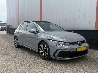 Coche accidentado Volkswagen Golf 1.5 eTSI R Line PANO 2020/1
