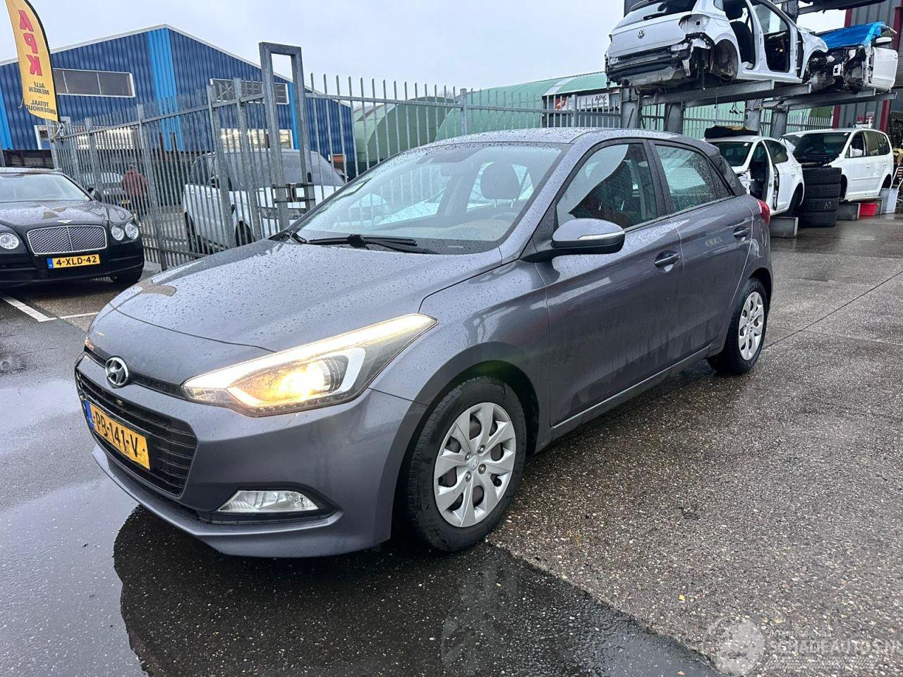 Hyundai I-20 1.0 T-GDI