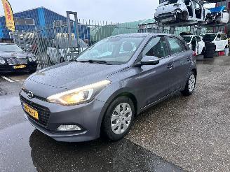 Schadeauto Hyundai I-20 1.0 T-GDI 2017/9