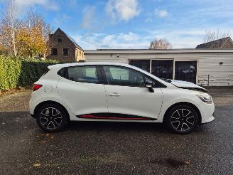 Renault Clio 0.9 TCe EXPERSSION picture 4