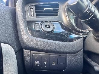 Kia Cee d 1.6 GDI picture 16