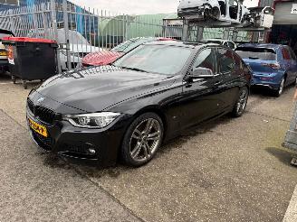 Voiture accidenté BMW 3-serie BMW 330e High Executive Automaat 2016/12