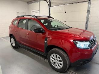 krockskadad bil auto Dacia Duster  2022/4