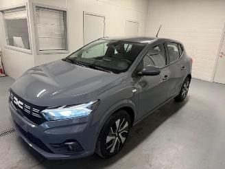 Dacia Sandero  picture 3