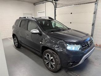 krockskadad bil auto Dacia Duster  2022/7