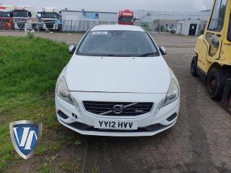 Auto da rottamare Volvo V-60 V60 I (FW/GW), Combi, 2010 / 2018 1.6 DRIVe 2012/6