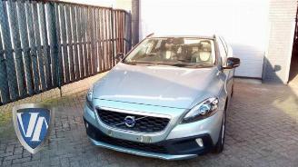 Purkuautot passenger cars Volvo V-40 V40 Cross Country (MZ), Hatchback 5-drs, 2012 / 2019 1.6 D2 2013
