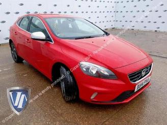 Auto da rottamare Volvo V-40 V40 (MV), Hatchback 5-drs, 2012 / 2019 2.0 D3 20V 2014/6