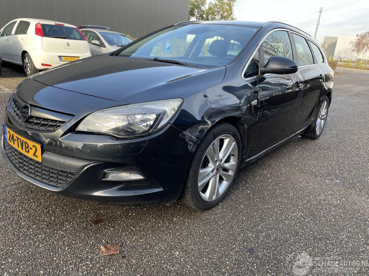 Opel Astra 1.4T