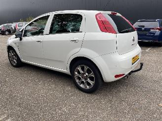 Schadeauto Fiat Punto Evo 5drs 73kw 2016/6