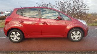 Kia Venga AUTOMAAT...PANODAK.. picture 6