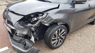 Suzuki Swift AUTOMAAT picture 4