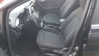 Ford Fiesta TITANIUM picture 10