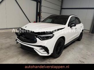 Voiture accidenté Mercedes GLC 300d 4Matic AMG Sport 9G-TRONIC Panorama 2024/4