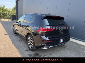 uszkodzony samochody osobowe Volkswagen Golf VIII Lim. Active TSI 81KW Navi DAB+ 2022/10
