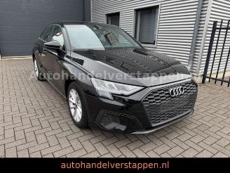 Vaurioauto  passenger cars Audi A3 Sportback 30 TFSI 2022/9